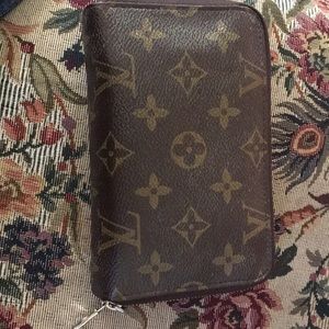 Louie Vuitton unisex double zipper wallet
